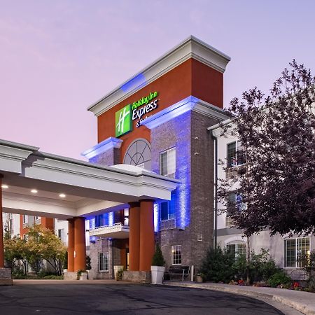 Holiday Inn Express Hotel & Suites Evanston By Ihg Ngoại thất bức ảnh